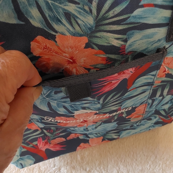 🌺 NEW Tommy Bahama Insulated Beach Bag - Picture 3 of 8